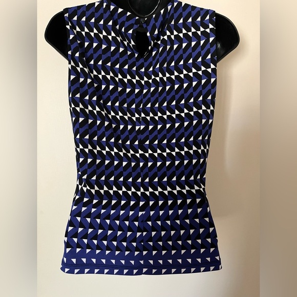 Calvin Klein Sleeveless Blouse - Picture 2 of 3